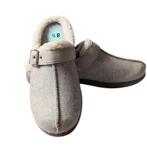 Bzees Eternity Beige Round Toe Comfort Mules w/Buckle Detail Size 8.5 NWOB